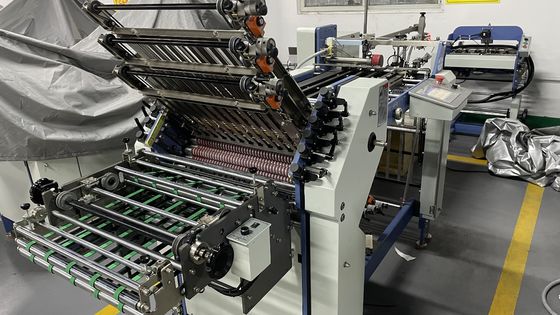 薬剤の印刷業界のためのタッチ画面制御A3ペーパー折る機械
